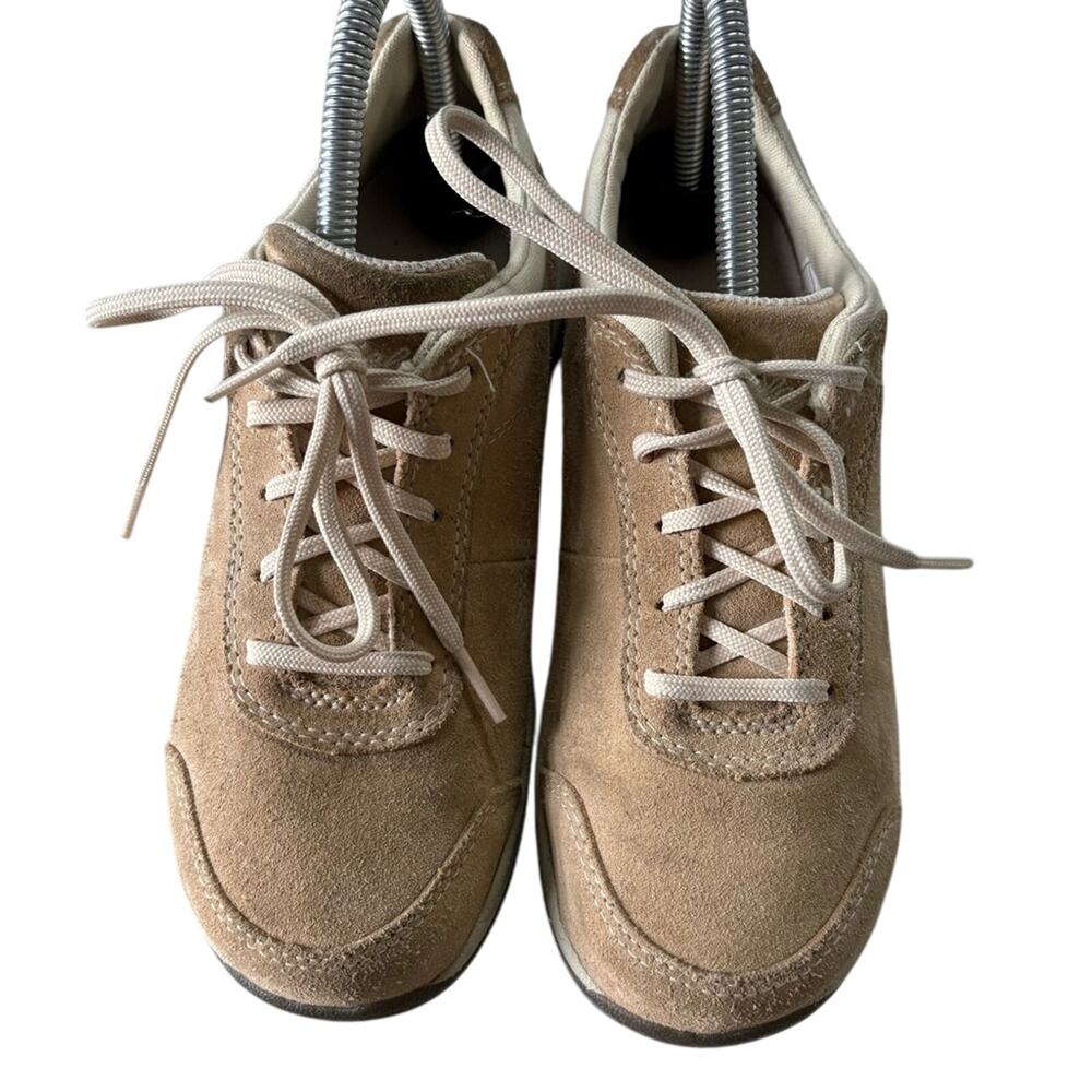 Cabelas Women’s Shoes Beige Suede Hiking Trail Sneakers 82-4219 Size 6.5 - Picture 6 of 8